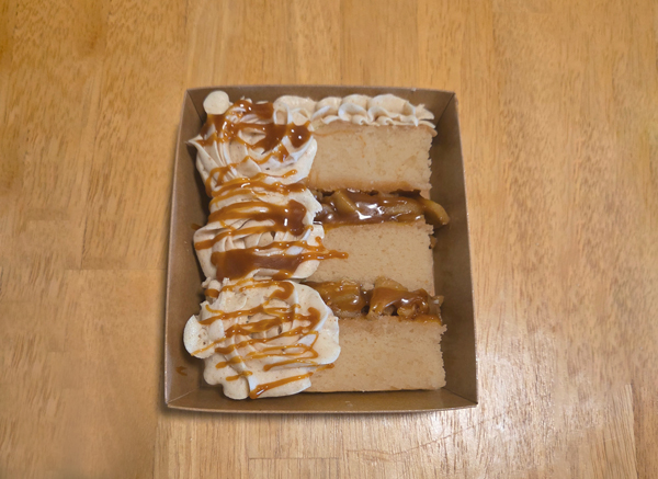 carmel apple cake